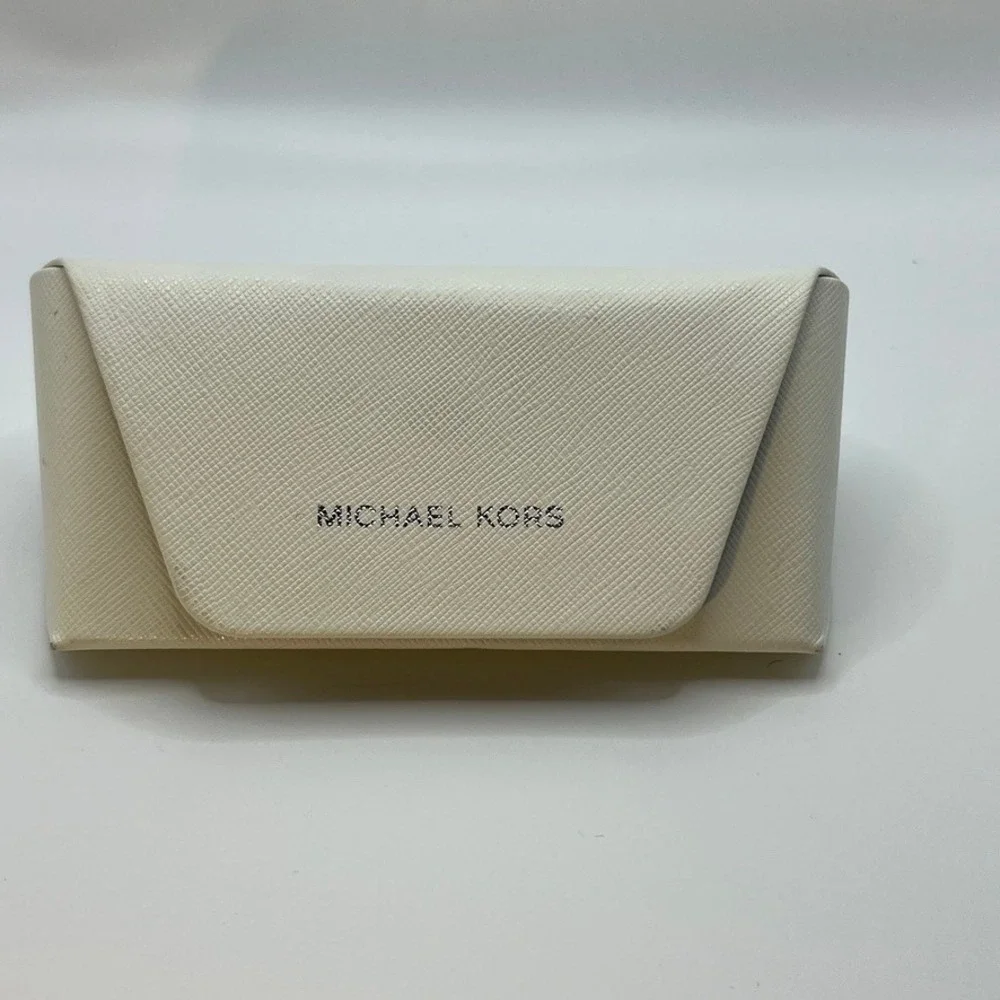 Michael Kors super cute